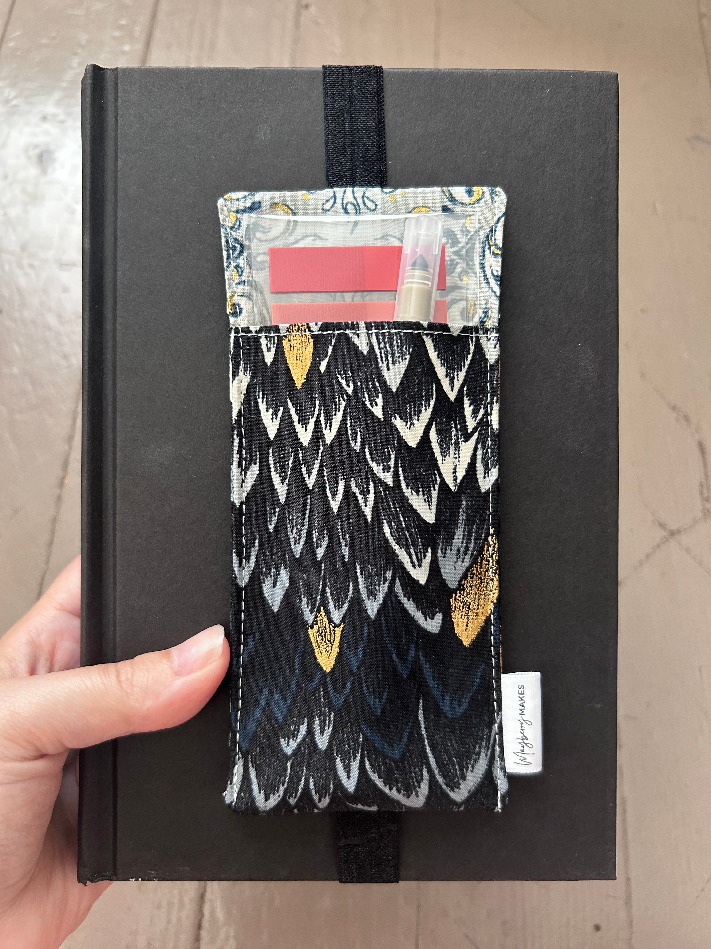 Black and Gold Dragon Scales Annotation Kit — Pen & Highlighter Holder for Books