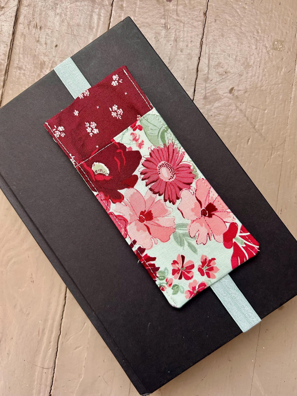 BUNDLE Ditzy Mint Romance Reversible Adjustable Fabric Book Cover/Bible Cover w/ Bookmark and Annotation Kit
