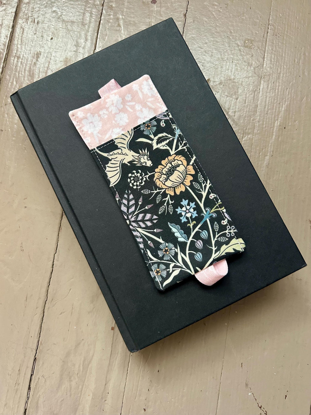 Dragon Tapestry and Pink Floral Annotation Kit — Pen & Highlighter Holder for Books