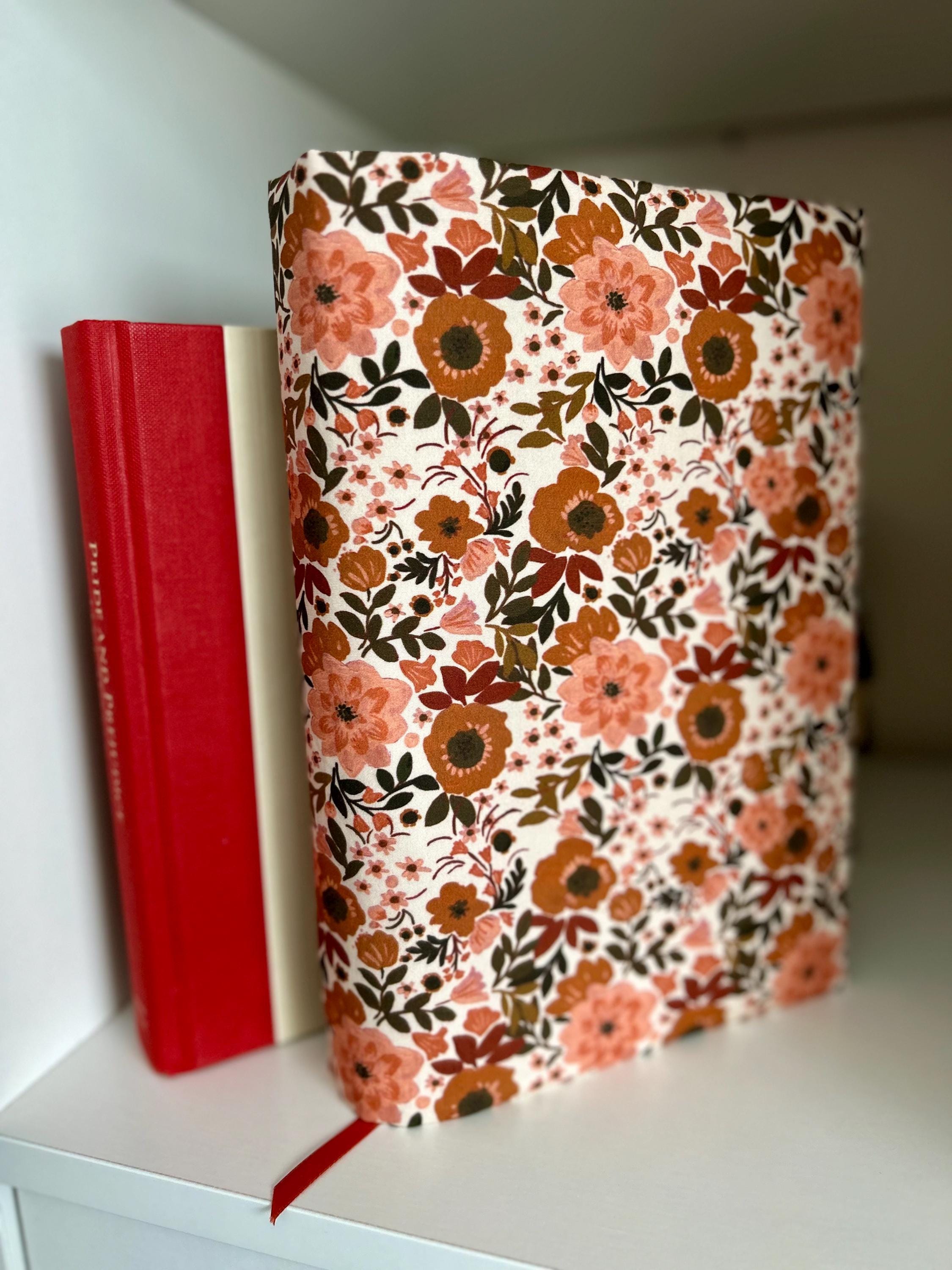 BOOKISH BUNDLE Folky Fall Floral Reversible Adjustable Fabric Book Cover/Bible Cover w/ Bookmark and Annotation Kit