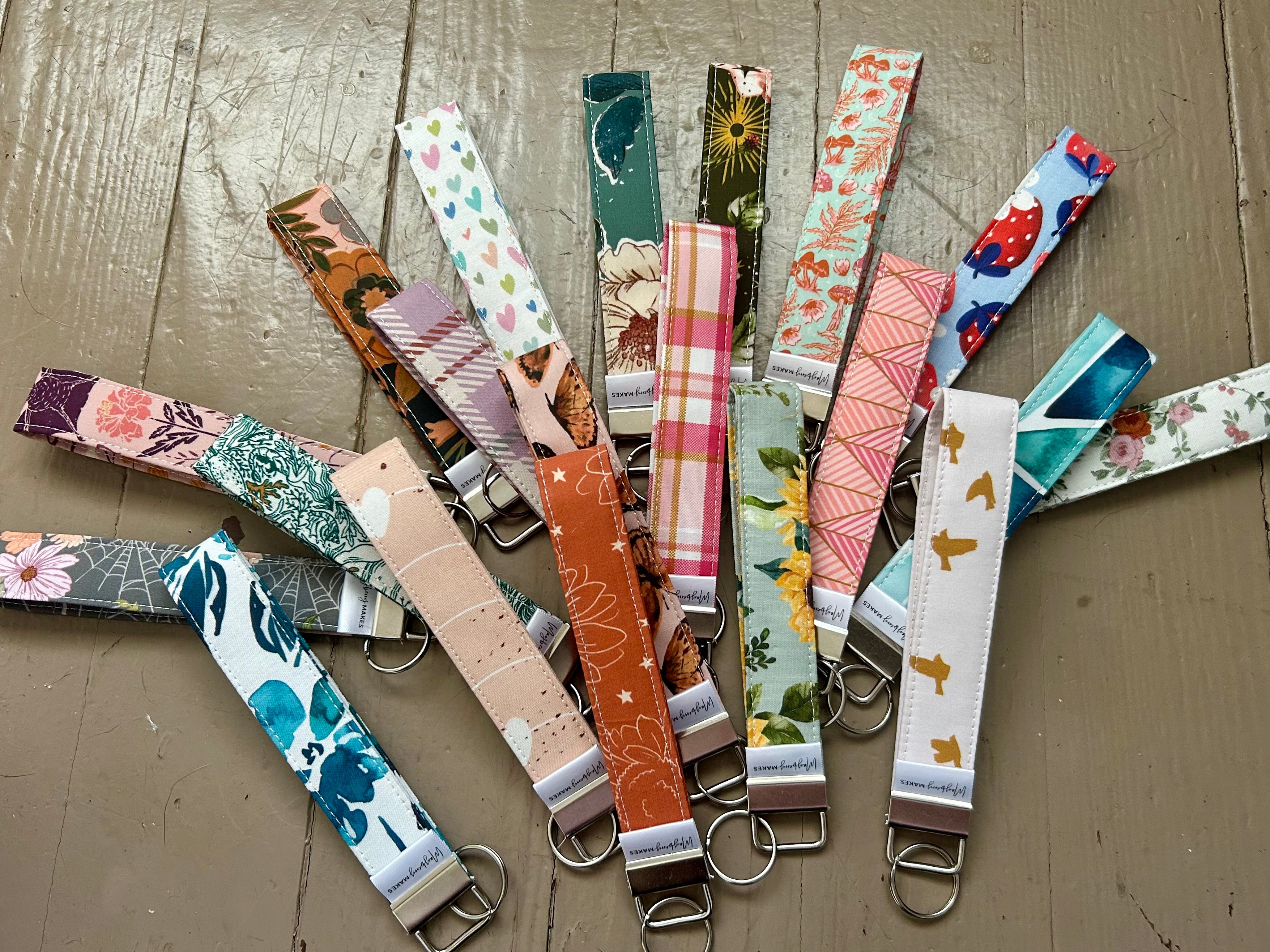 Fabric Wristlet Keychain/Wristlet Keyfob