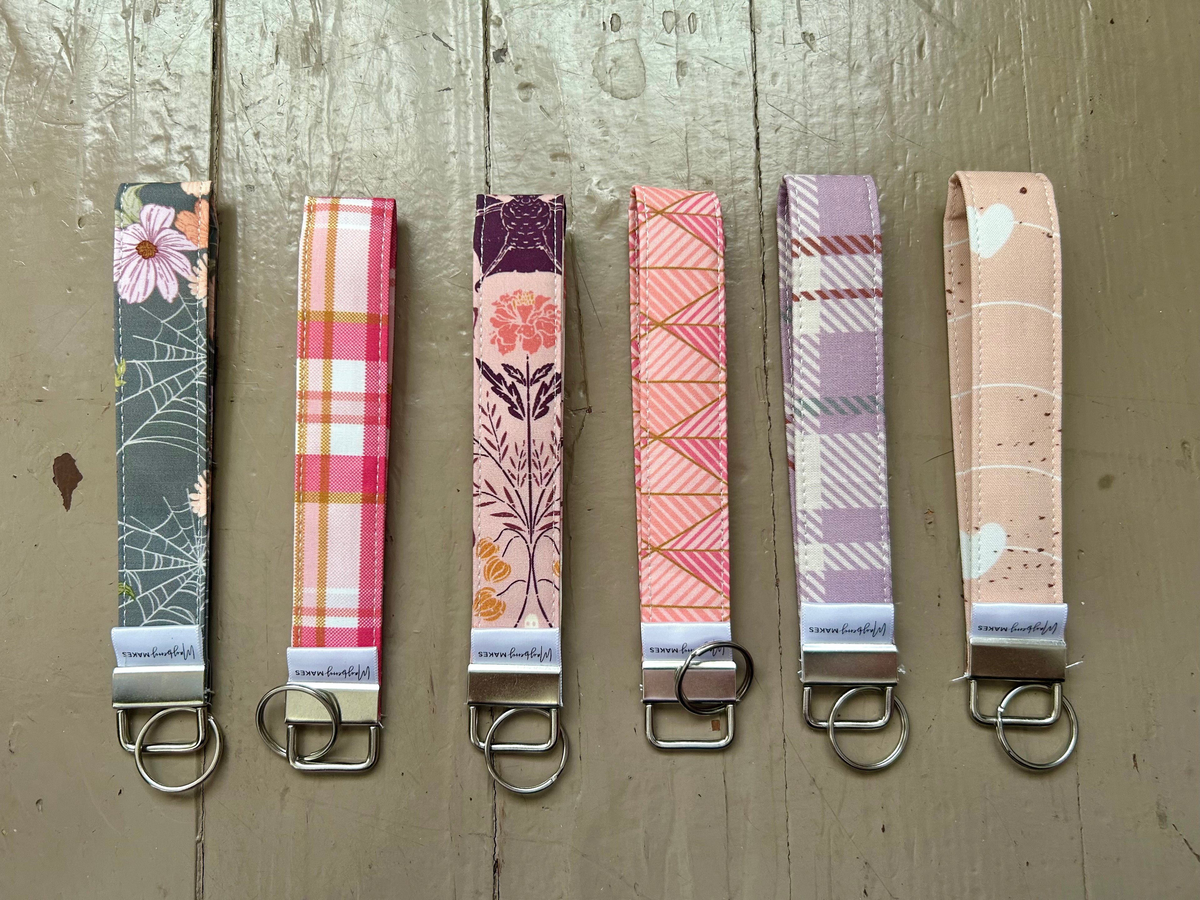 Fabric Wristlet Keychain/Wristlet Keyfob
