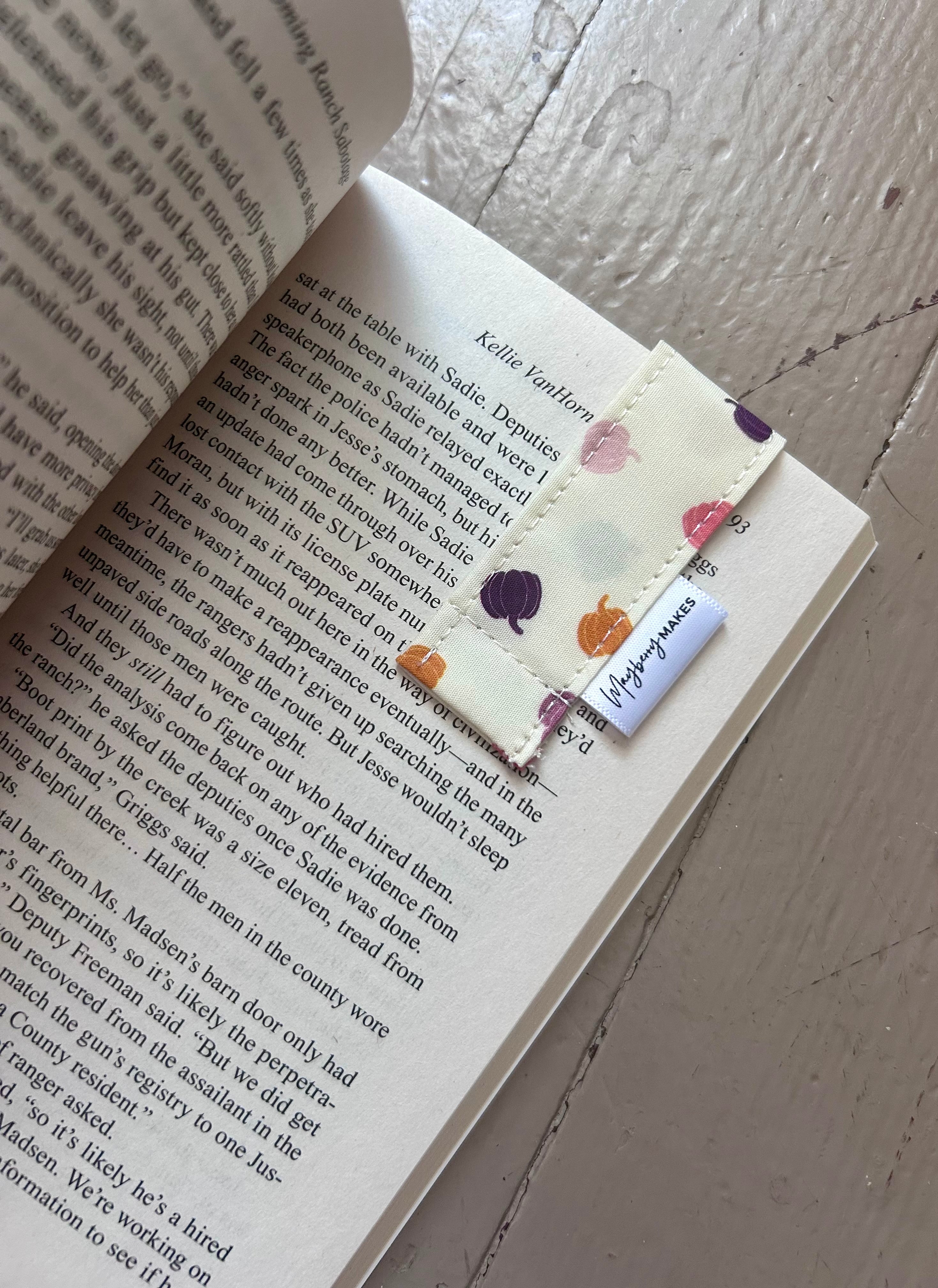 Magnetic Bookmark