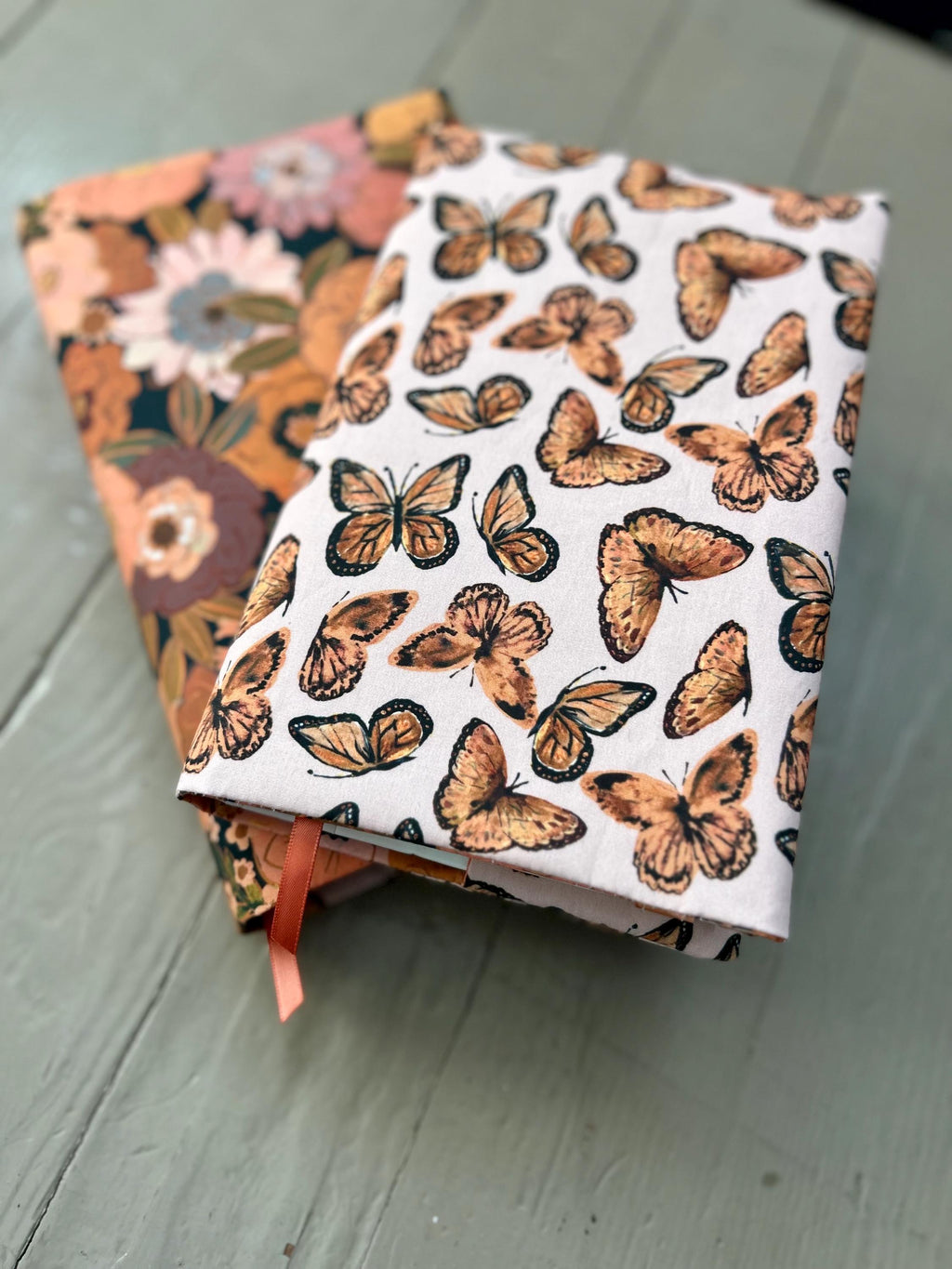 BUNDLE Monarch Rust Floral Reversible Adjustable Fabric Book Cover/Bible Cover w/ Bookmark and Annotation Kit