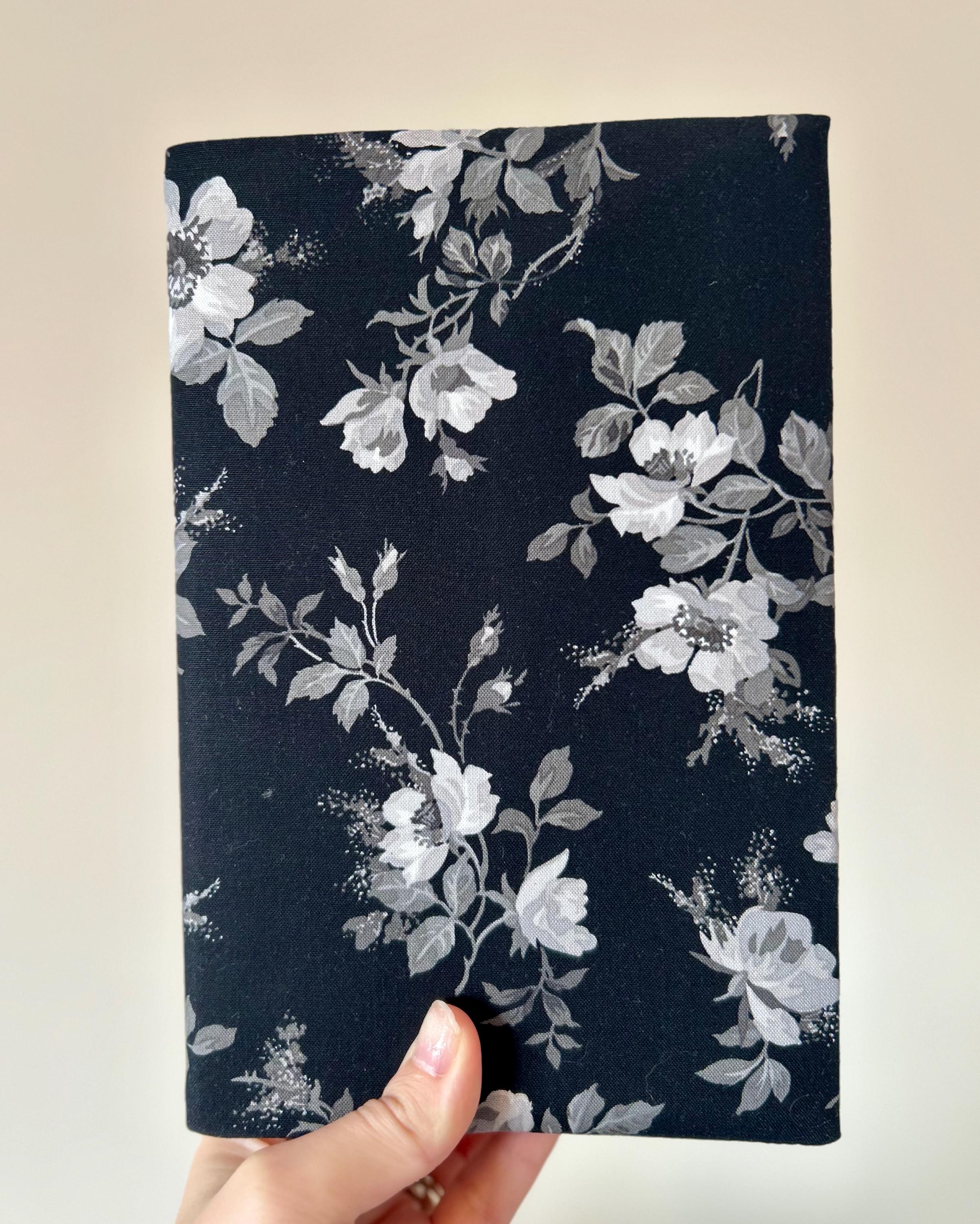 BOOKISH BUNDLE Elegant Black Floral Reversible Adjustable Fabric Book Cover/Bible Cover w/ Bookmark and Annotation Kit